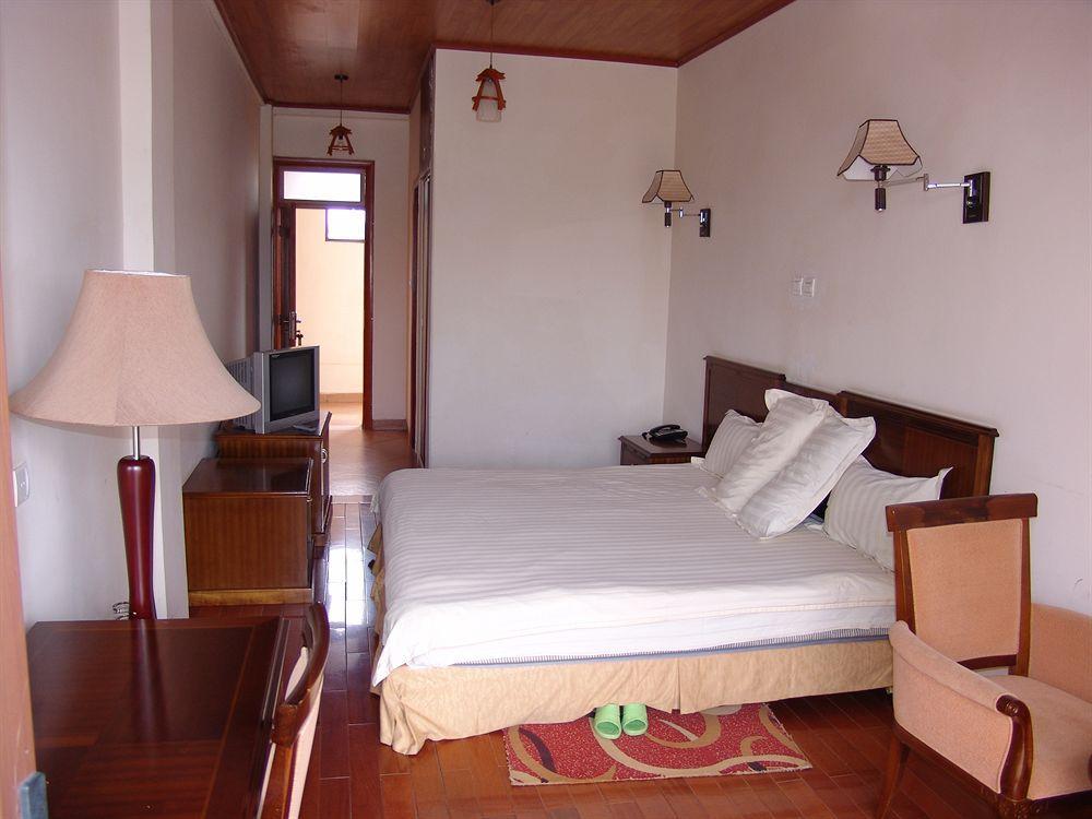 Taye Belay Hotel 贡德尔 外观 照片