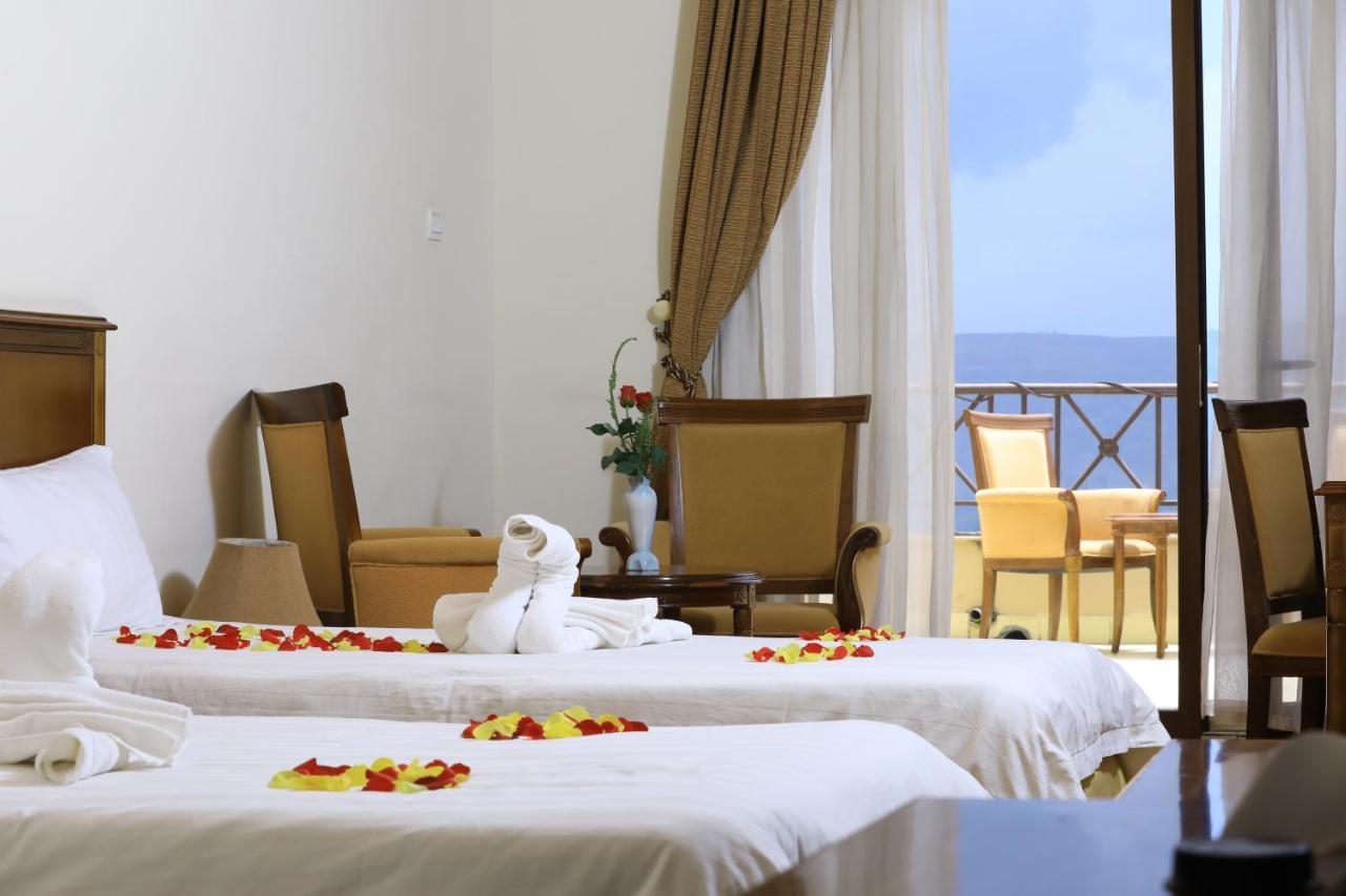 Taye Belay Hotel 贡德尔 外观 照片